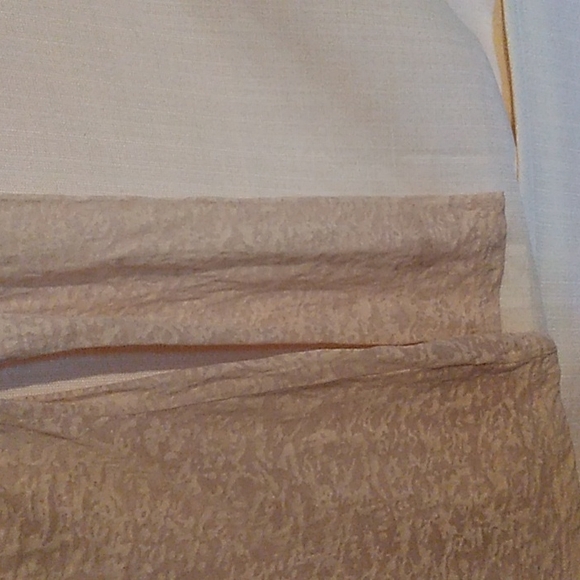 Top - Picture 4 of 9